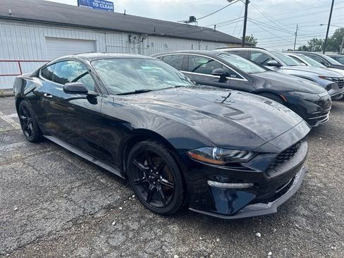 Used 2020 Ford Mustang Coupe w/ Equipment Group 101A RWD image 4