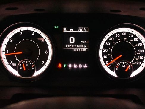 Used 2018 RAM 1500 Express w/ Express Value Package image 16