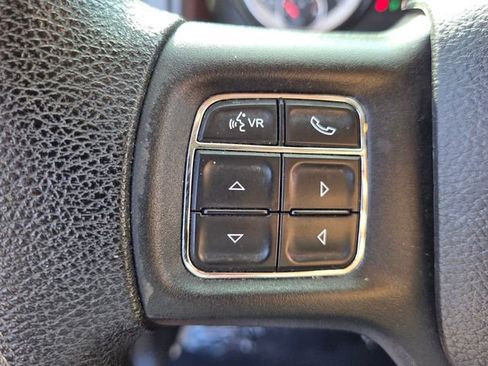 Used 2017 RAM 1500 Express image 28