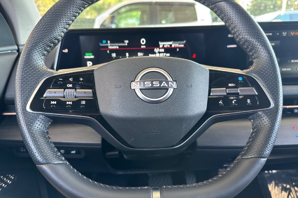 Used 2024 Nissan Ariya FWD image 22