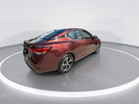 Used 2023 Nissan Sentra SV image 7