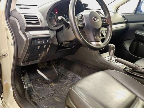 Used 2013 Subaru Crosstrek 2.0i Limited image 10