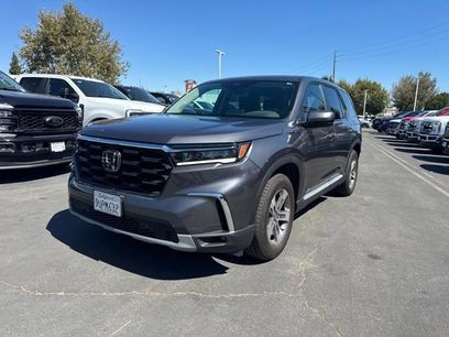 Used 2025 Honda Pilot EX-L