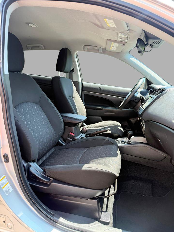 Used 2022 Mitsubishi Outlander Sport ES FWD image 32