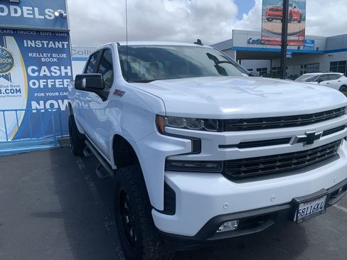 Used 2019 Chevrolet Silverado 1500 RST w/ All-Star Edition AWD/4WD image 5