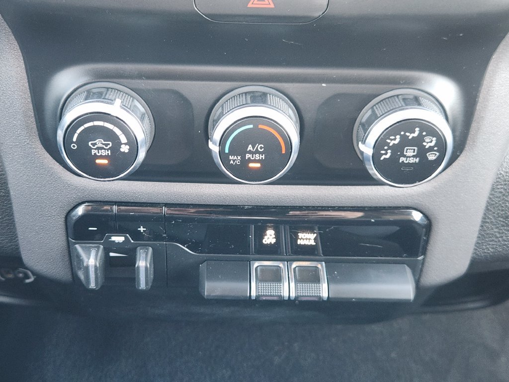 Used 2021 RAM 2500 Big Horn AWD/4WD image 18