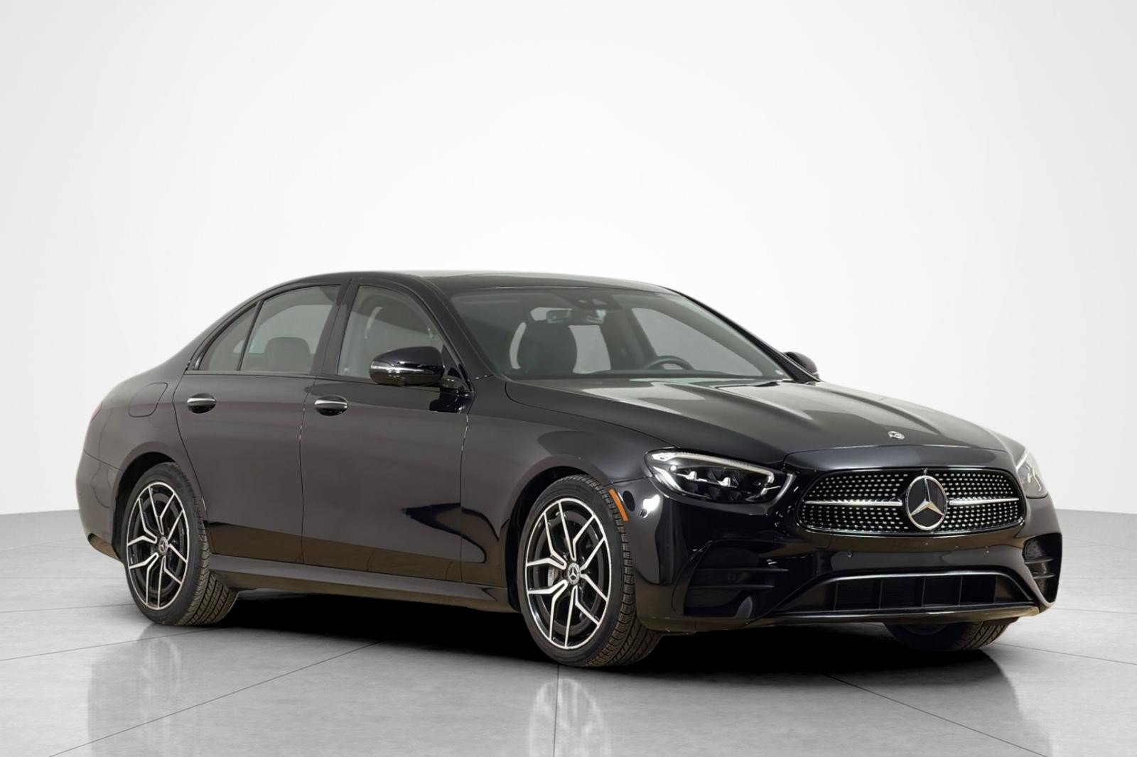 Used 2023 Mercedes-Benz E 350 Sedan image 7
