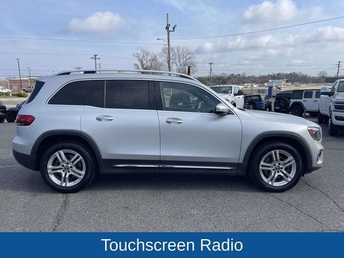 Used 2020 Mercedes-Benz GLB 250 4MATIC image 9