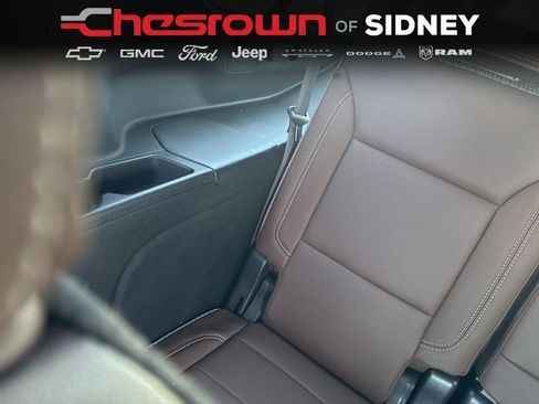 Used 2023 Chevrolet Suburban High Country AWD/4WD image 29