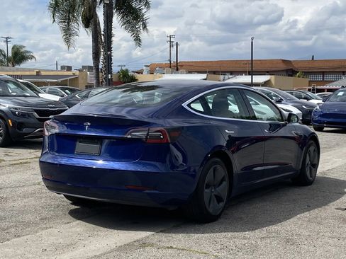 Used 2019 Tesla Model 3 RWD image 4