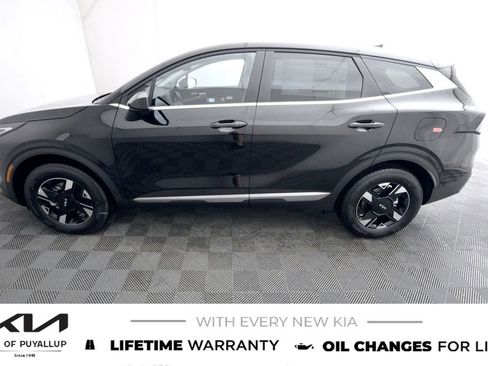 New 2026 Kia Sportage LX image 8