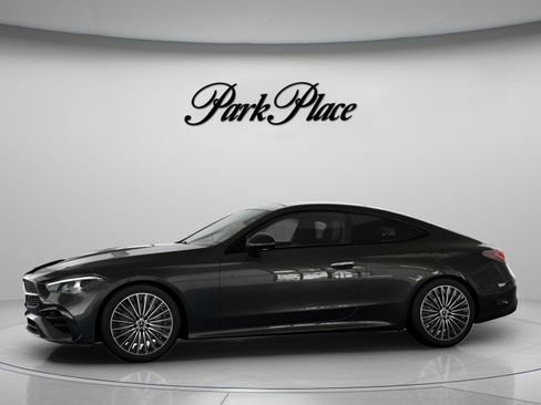 Used 2026 Mercedes-Benz CLE 300 4MATIC Coupe image 4