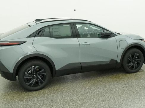 New 2026 Toyota C-HR AWD/4WD image 7