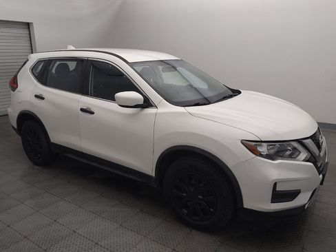 Used 2017 Nissan Rogue S AWD/4WD image 11