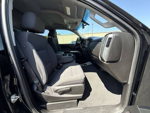 Used 2019 Chevrolet Silverado 1500 LT w/ LPO, Black Pack AWD/4WD image 26
