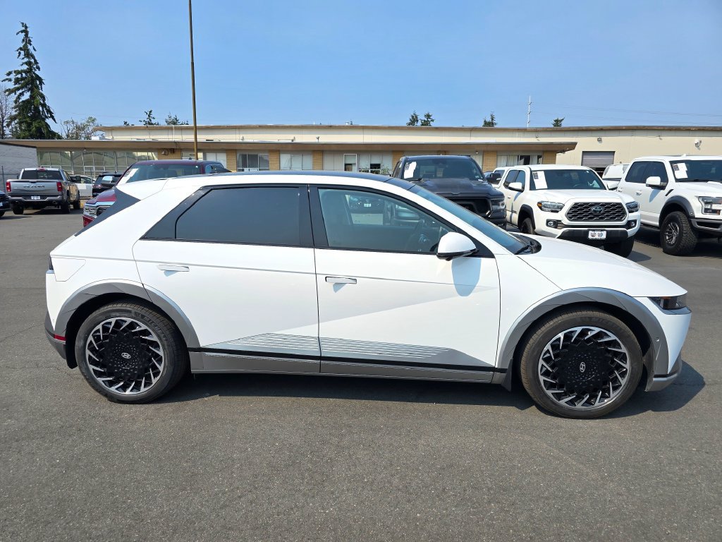Used 2023 Hyundai Ioniq 5 Limited AWD/4WD image 8