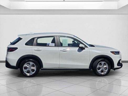 Certified 2024 Honda HR-V LX image 4