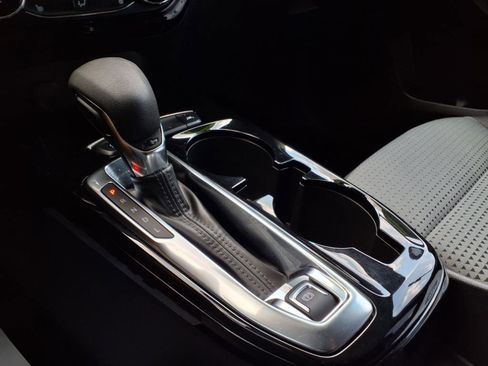 Used 2024 Chevrolet Trax LT w/ Driver Confidence Package image 13