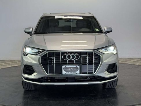 Used 2022 Audi Q3 2.0T Premium Plus AWD/4WD image 2