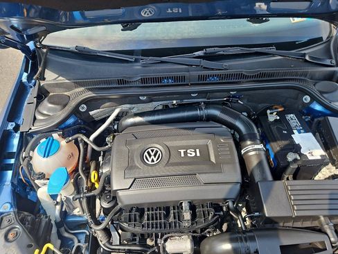 Used 2017 Volkswagen Jetta SEL FWD image 38