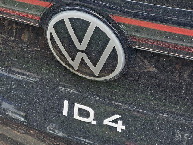 Used 2023 Volkswagen ID.4 Pro RWD image 12