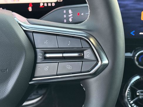 New 2025 Chevrolet Blazer EV LT FWD image 9