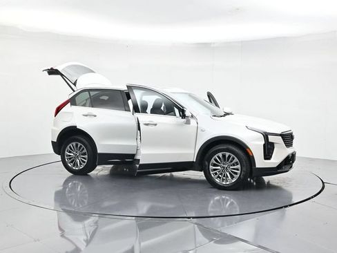 Used 2024 Cadillac XT4 Premium Luxury AWD/4WD image 53