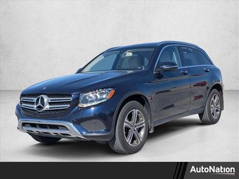 Used 2019 Mercedes-Benz GLC 300 4MATIC image 1