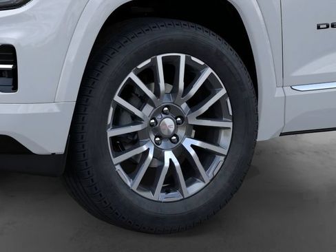 New 2027 GMC Terrain Denali w/ LPO, Black Badging Package AWD/4WD image 9