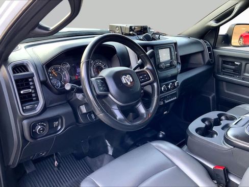 Used 2022 RAM 2500 Tradesman w/ Chrome Appearance Group AWD/4WD image 16