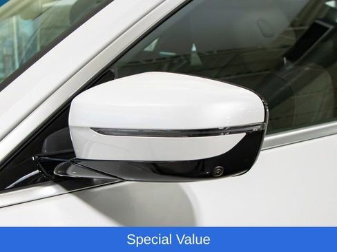 Used 2025 BMW 430i xDrive Coupe w/ Premium Package AWD/4WD image 10