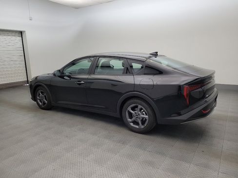 Used 2025 Kia K4 FWD image 3