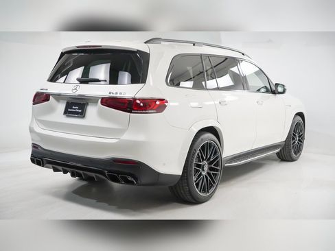 Used 2023 Mercedes-Benz GLS 63 AMG 4MATIC image 10