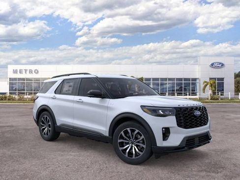 New 2026 Ford Explorer ST-Line w/ Premium Package RWD image 19