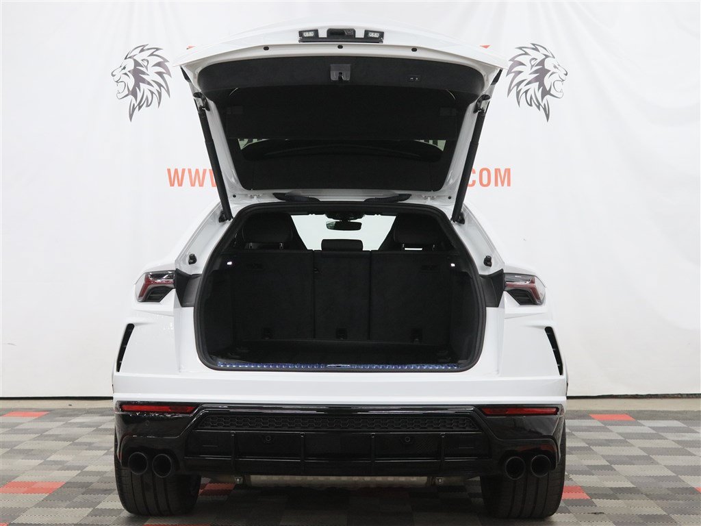 Used 2021 Lamborghini Urus AWD/4WD image 6
