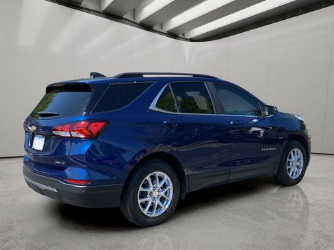 Used 2022 Chevrolet Equinox LT AWD/4WD image 5