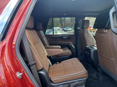 Used 2025 Chevrolet Tahoe High Country image 28