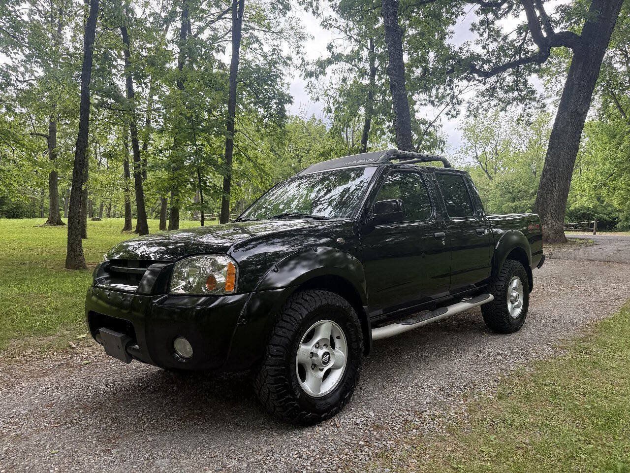 Used 2002 Nissan Frontier SE AWD/4WD image 4