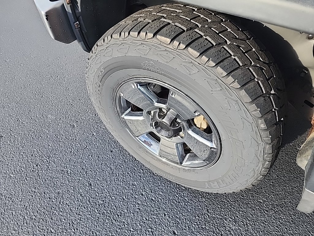 Used 2007 Toyota FJ Cruiser 4WD w/ Convenience Pkg image 5