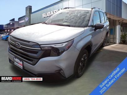 Used 2025 Subaru Forester Premium w/ Convenience Package #1