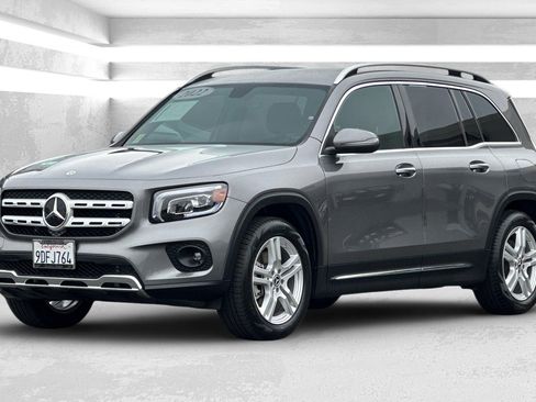 Certified 2022 Mercedes-Benz GLB 250 4MATIC image 8