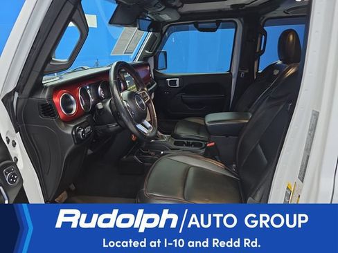 Used 2022 Jeep Wrangler Unlimited Rubicon w/ Steel Bumper Group AWD/4WD image 11