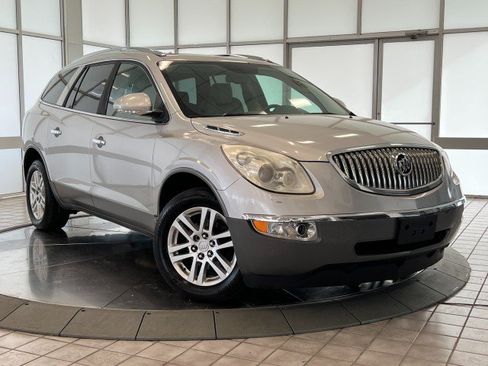 Used 2008 Buick Enclave CXL AWD/4WD image 1