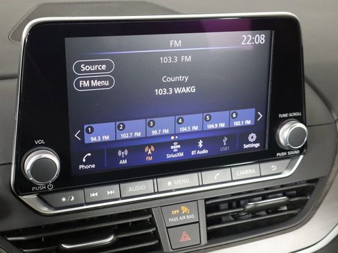 Used 2025 Nissan Altima 2.5 SV image 29