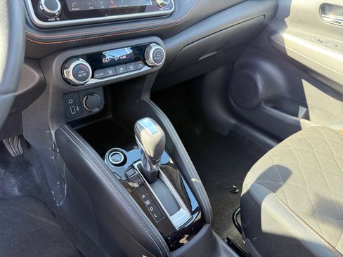 Used 2019 Nissan Kicks SR FWD image 13