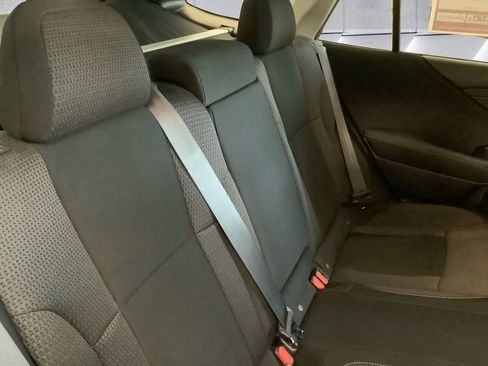 Used 2020 Subaru Outback Premium image 10