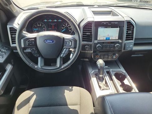 Used 2018 Ford F150 XLT w/ Equipment Group 302A Luxury AWD/4WD image 24