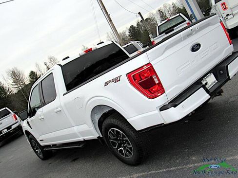 Certified 2022 Ford F150 XLT w/ Equipment Group 302A High image 31