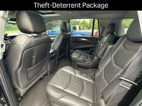 Used 2020 Cadillac Escalade Luxury image 20