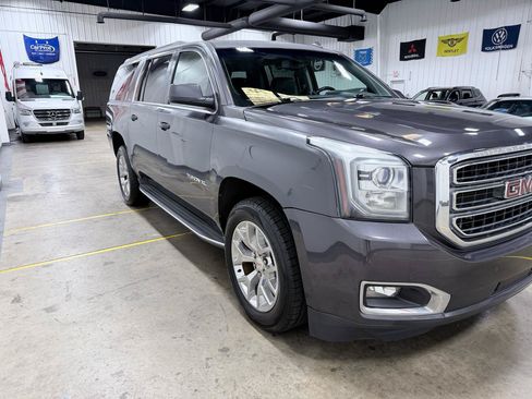 Used 2015 GMC Yukon XL SLE w/ Convenience Package RWD image 17